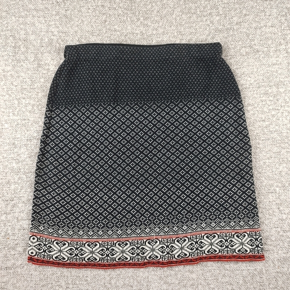 Orvis Dresses & Skirts - Orvis Mini Skirt Cotton Elegant Black White Patterned Skirt Xs